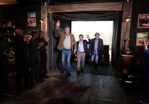The Grand Tour отказался от «путешествующей» палатки-студии