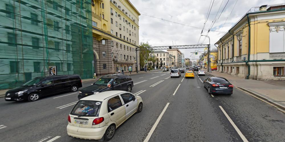 На проспекте Мира в Москве убрали реверсивную полосу

