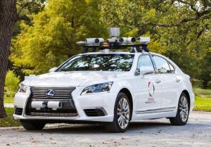 Toyota сделала беспилотник с двумя рулями