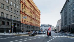 Дороги Москвы помоют шампунем