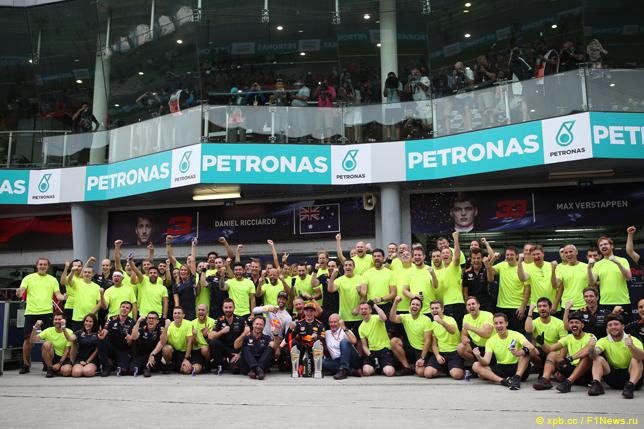 В Red Bull Racing довольны итогами гонки