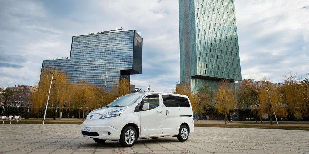Nissan увеличил запас хода фургона e-NV200

