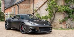 Китайский владелец Volvo приобрел британский Lotus


