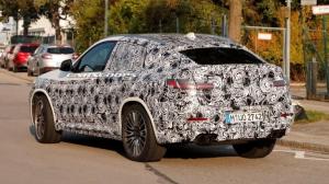 Прототип «заряженного» кросс-купе BMW X4 M нового поколения