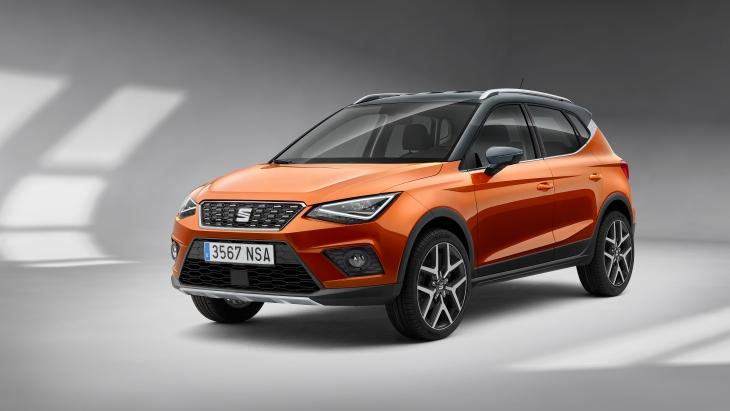 SEAT озвучил цены компактного кроссовера Arona