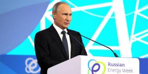 Путин рассказал о желании купить электромобиль