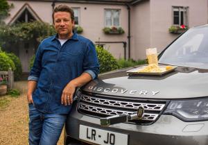 Land Rover сделал для Джейми Оливера Discovery с тостером в центральной консоли