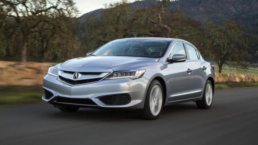Acura начинает продажи седана ILX 2018 модельного года