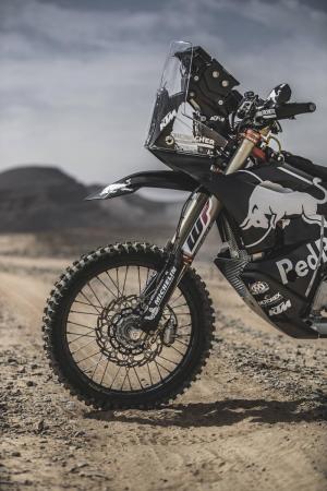 Раллийный мотоцикл KTM 450 Rally в черном цвете