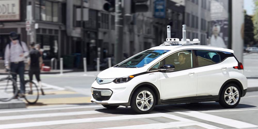 Беспилотные Chevrolet Bolt попали в 13 ДТП во время испытаний