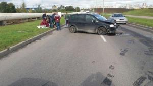 В Минске водитель VW умер за рулем и врезался в столб