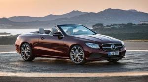 Названы рублёвые цены нового кабриолета Mercedes E-Class