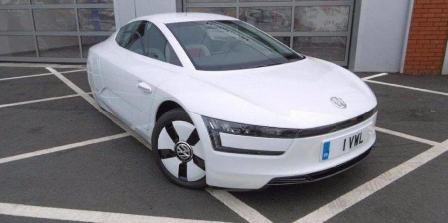 Дизельный гибрид Volkswagen продают за 130 тыс. долларов