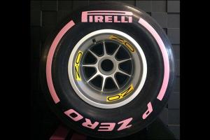 Pirelli меняет маркировку UltraSoft в знак солидарности