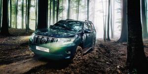 Toyota объявила российские цены на обновленный Land Cruiser Prado