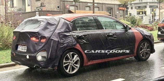 Шпионы поймали новый хэтчбек Kia Ceed на дорогах Бельгии