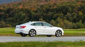 Седан Honda Accord нового поколения поступил в продажу