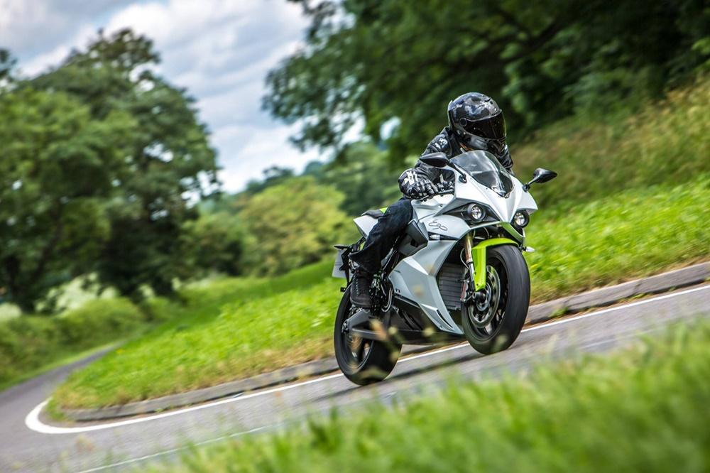 Компания Energica представит модельный ряд 2018 на EICMA 2017