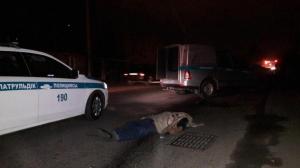 В Алматы недалеко от пешеходного перехода насмерть сбит прохожий 