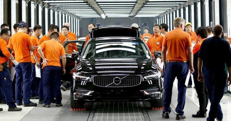 Швеция требует от КНДР вернуть долг за автомобили Volvo