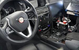 Rolls-Royce Cullinan 2018: первые фото салона кроссовера Роллс-Ройс