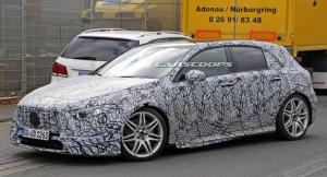 Новый хот-хэтч Mercedes-AMG A45 замечен на дорожных тестах