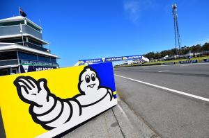 Компания Michelin продолжит поставлять резину в MotoGP до 2023 года