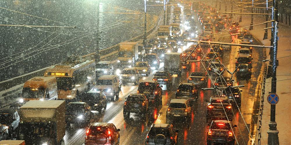 Власти Москвы предупредили о 9-балльных пробках в вечерний час пик