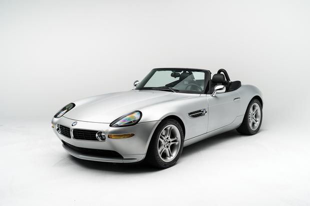 BMW Стива Джобса выставят на торги