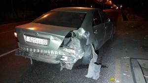 Водитель Toyota протаранил авто и сбил пешехода в Алматы