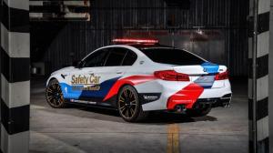 Новый BMW M5 стал автомобилем безопасности гоночной серии MotoGP