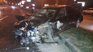 Жуткое ДТП в Алматы: водитель Subaru выжил и сбежал