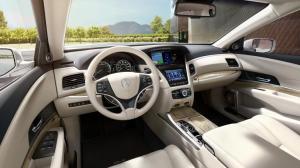 Acura начинает продажи обновлённого седана RLX
