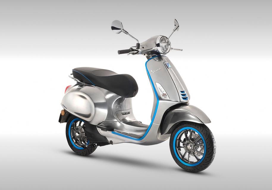 Электрическая Vespa проедет на одной зарядке 100 километров