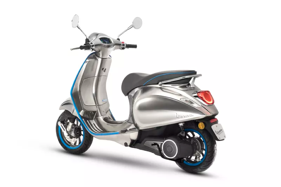 Электрическая Vespa проедет на одной зарядке 100 километров