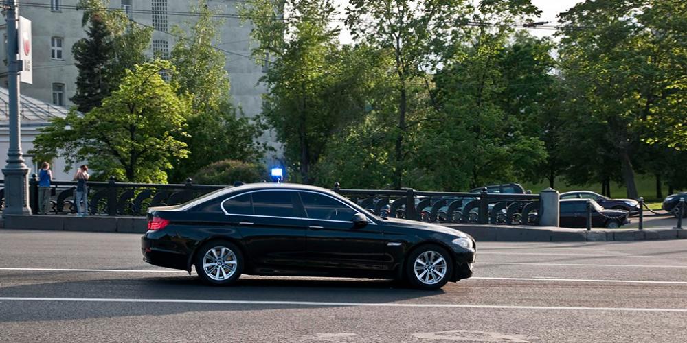 ФСО предложила изменить правила использования мигалок