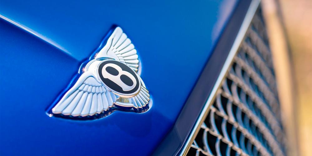 Bentley построит роскошный электрокар на базе Porsche