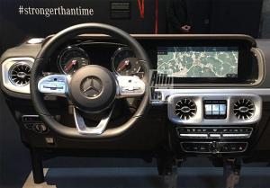 Новый Mercedes-Benz G-Class: фотографии интерьера