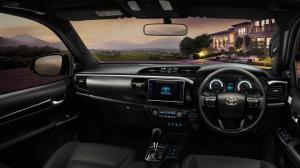 Toyota представила обновлённый пикап Hilux