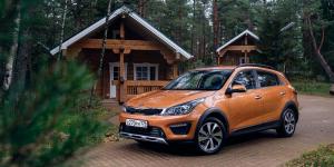 Kia начала российские продажи нового хэтчбека Rio X-Line