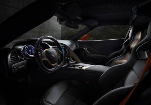 Chevrolet Corvette ZR1 попробует проехать Нюрбургринг быстрее семи минут