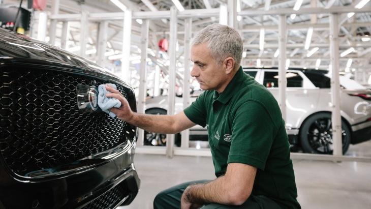 Жозе Моуринью начал собирать автомобили Jaguar