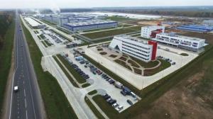 Кроссовер Geely Atlas для России официально встал на конвейер