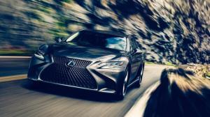 Новый Lexus LS пользуется невероятной популярностью в Японии