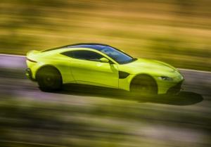 Aston Martin почти распродал годовой тираж нового Vantage