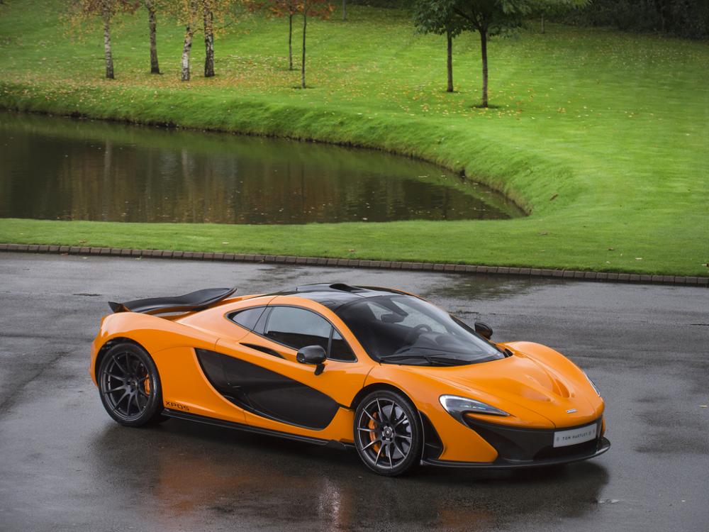 На продажу выставлен один из пяти прототипов супергибрида McLaren P1