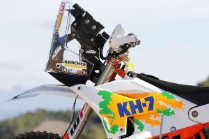 Лайа Санс и её гоночный мотоцикл KTM 450 Rally