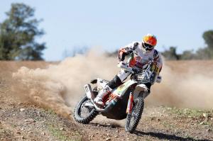 Лайа Санс и её гоночный мотоцикл KTM 450 Rally