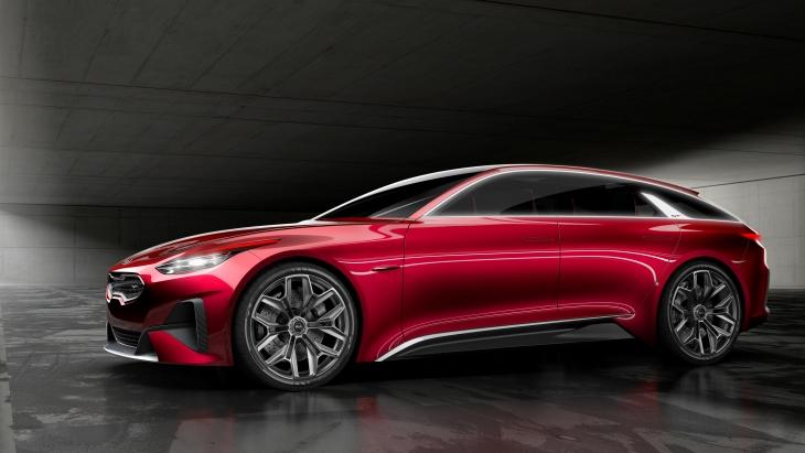 В линейке KIA Cee’d появится кроссовер и универсал