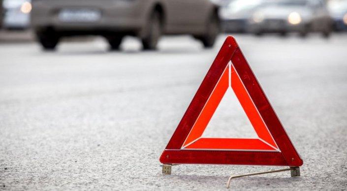 Кондуктор и пассажир автобуса пострадали в ДТП в центре Астаны